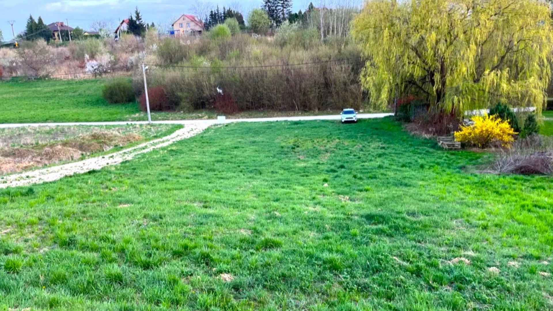 Działka na sprzedaż