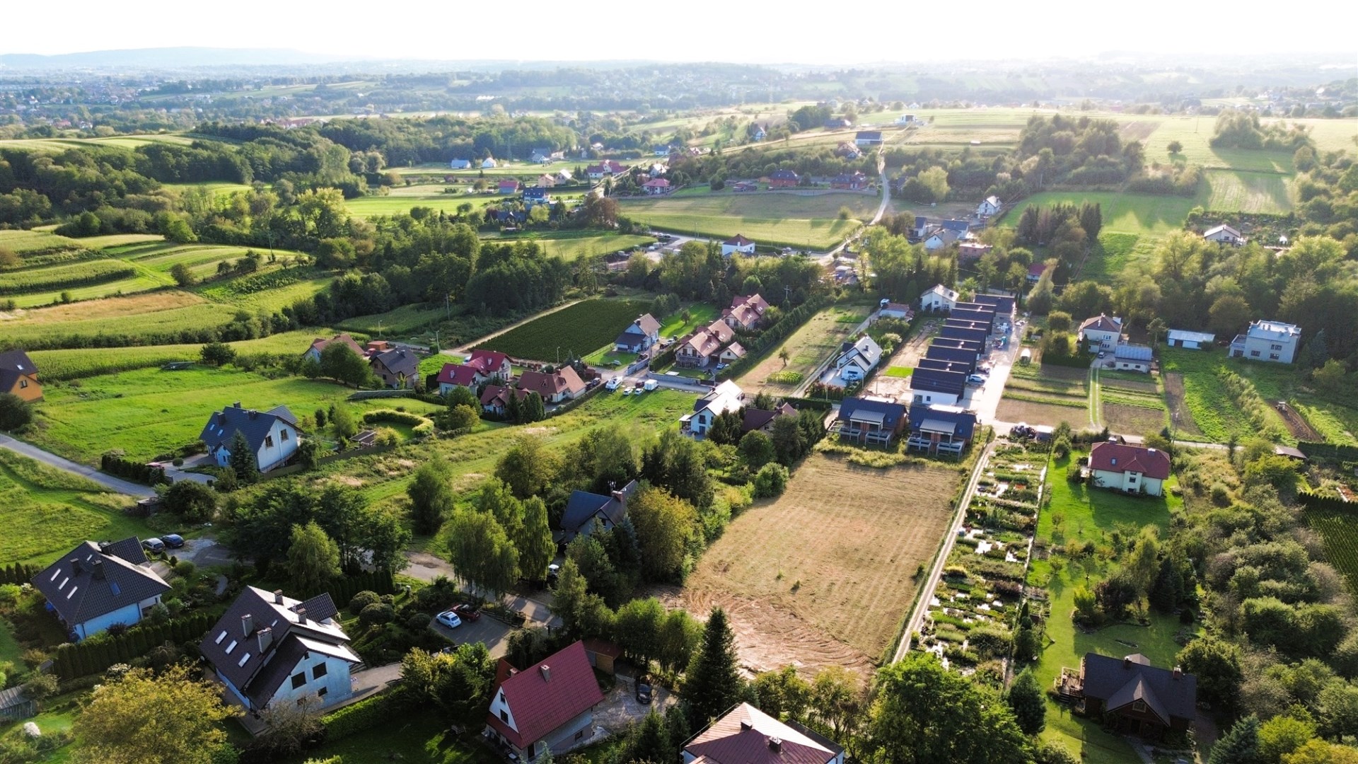 Działka na sprzedaż